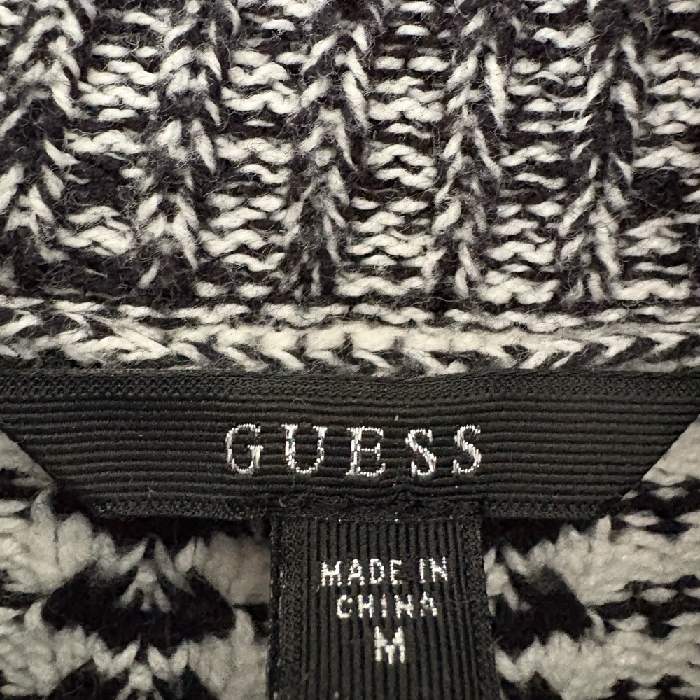 Guess Black and White Cowl Neck Sweater SZ: US M - Picture 3 of 7